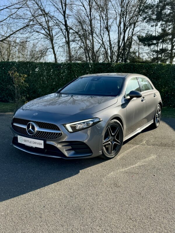 Mercedes-Benz A180 AMG Line