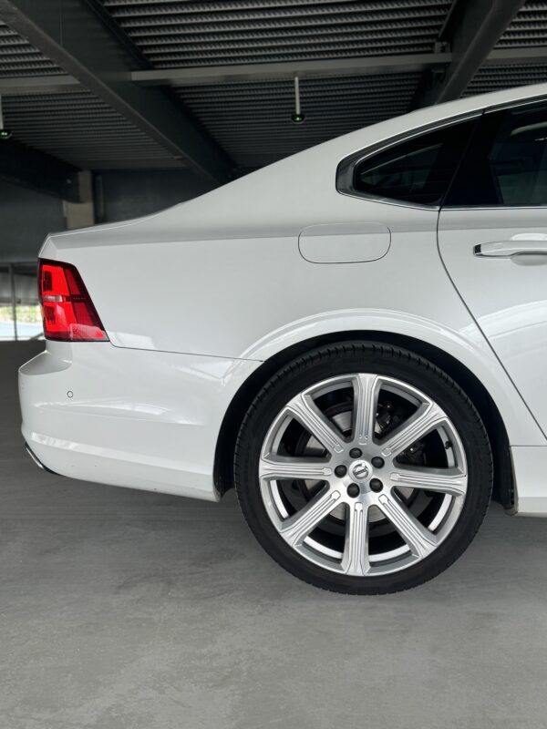 Volvo S90 2.0 D5 AWD Inscription – Image 15