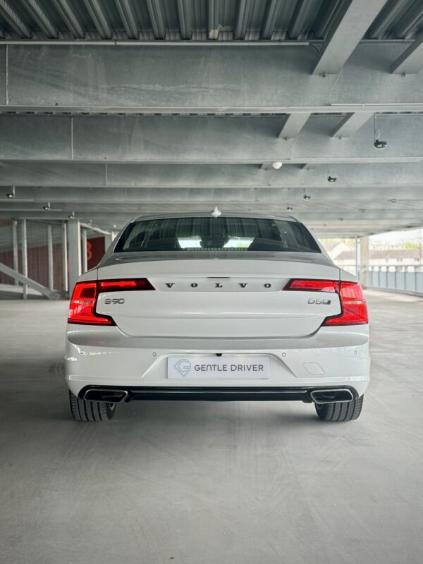 Volvo S90 2.0 D5 AWD Inscription – Image 10