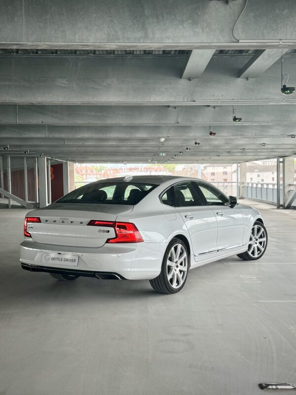 Volvo S90 2.0 D5 AWD Inscription – Image 2