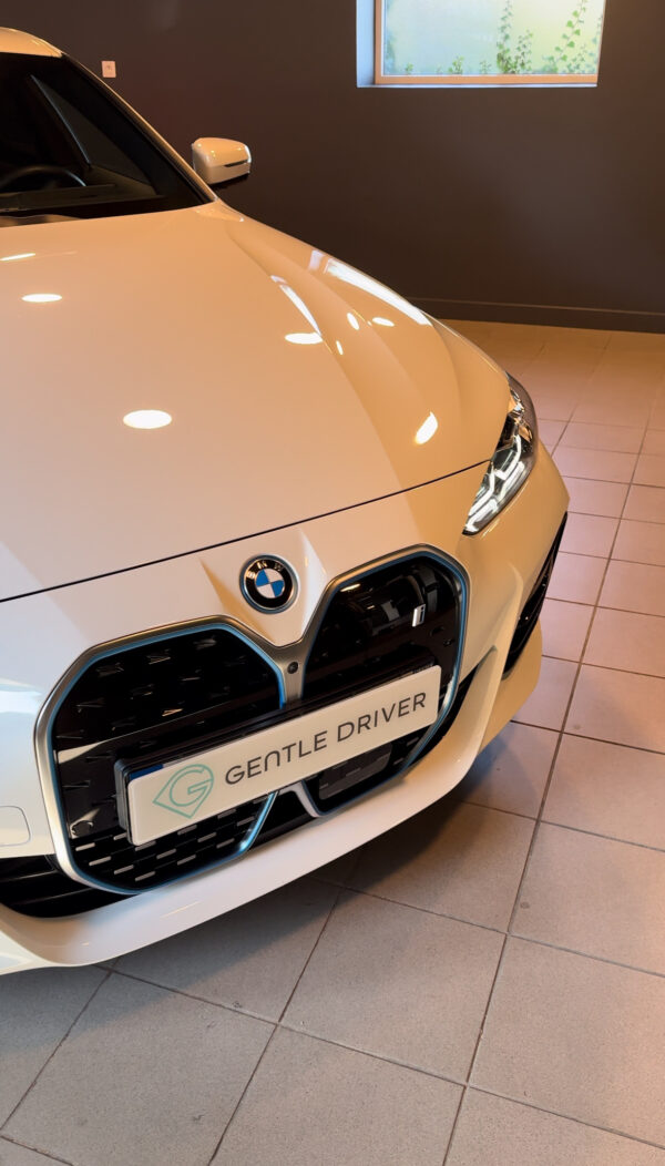 BMW i4 eDrive40 – Image 2