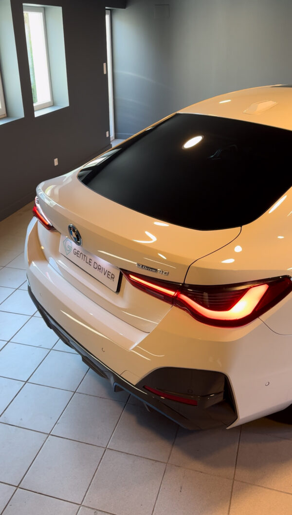 BMW i4 eDrive40 – Image 4