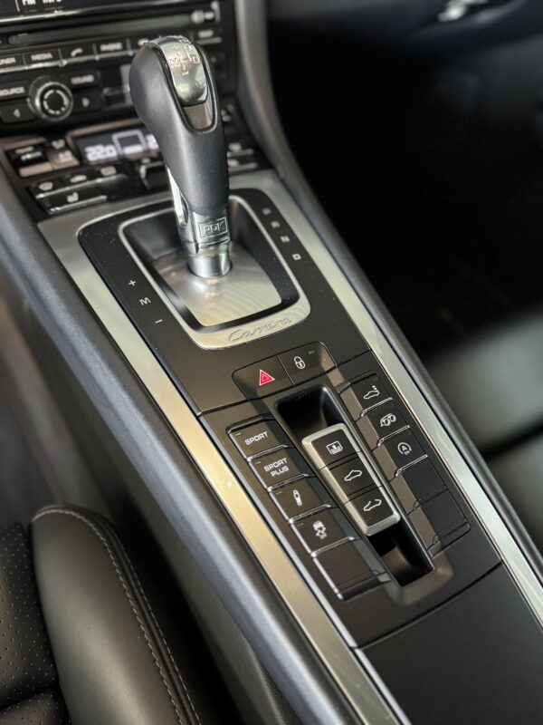 Porsche 911 Carrera 4S ( Type 991.1) – Image 38