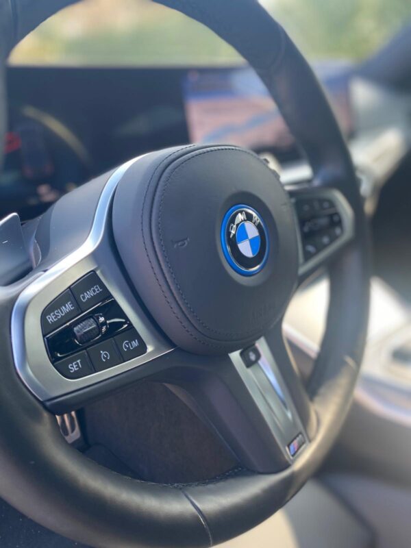 BMW 330e xDrive – Image 7