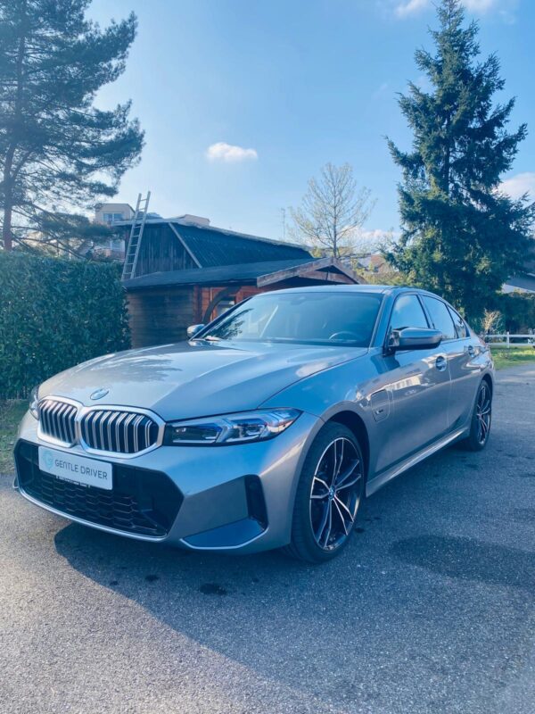BMW 330e xDrive