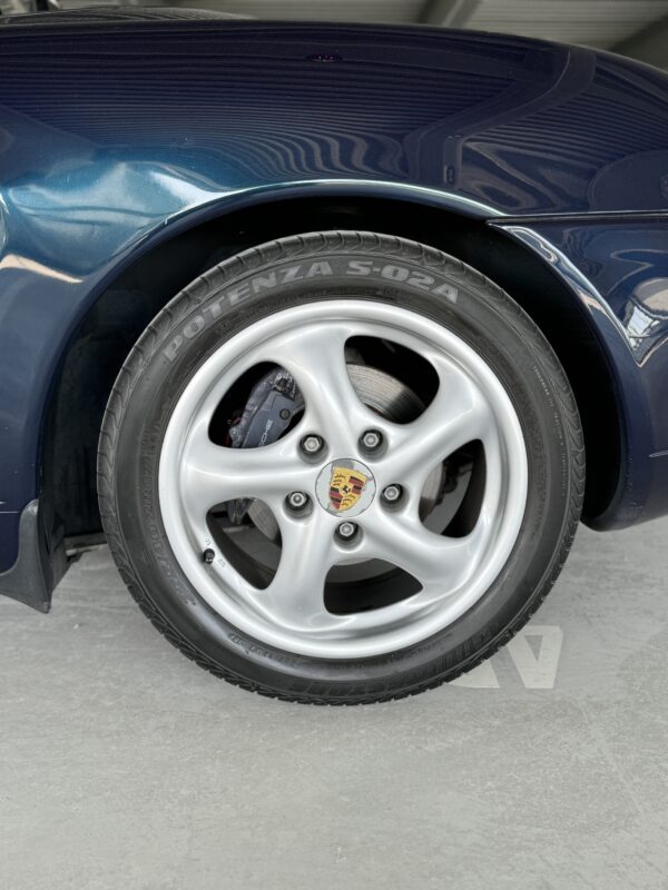Porsche Boxster 986 2.5 – Image 17