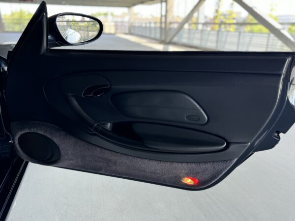 Porsche Boxster 986 2.5 – Image 32