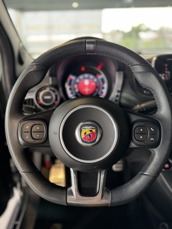 Fiat 500 Abarth 595 1.4 Turbo – Image 19