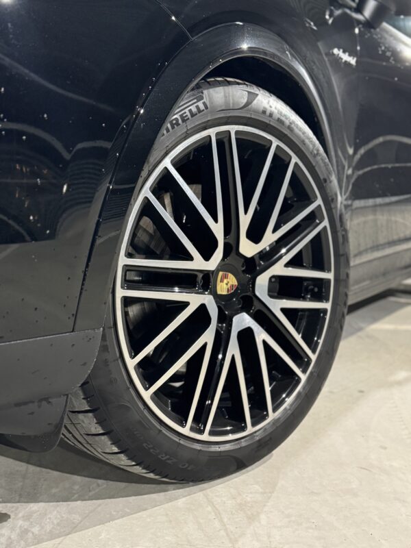Porsche Cayenne E-Hybride – Image 5