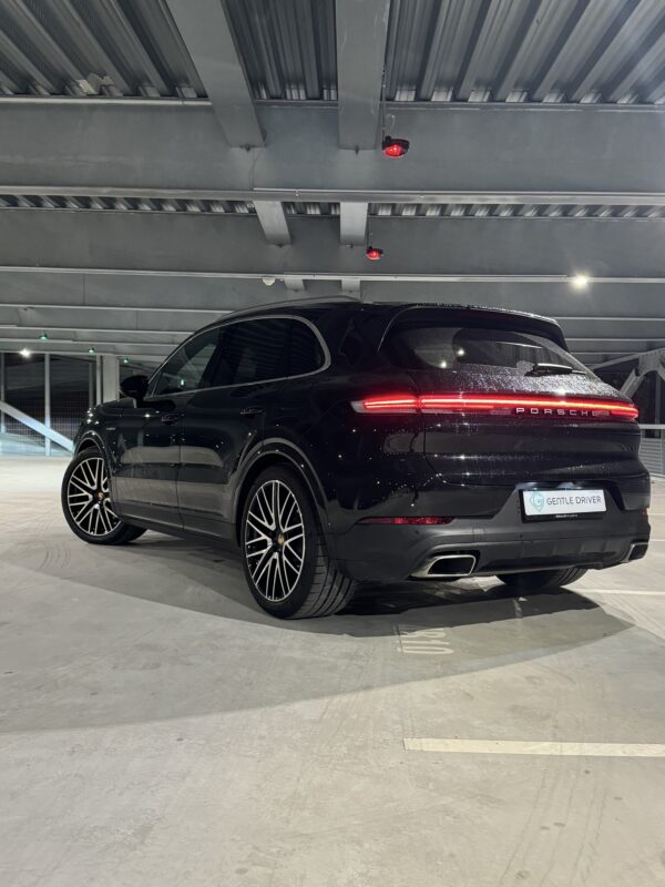 Porsche Cayenne E-Hybride – Image 2
