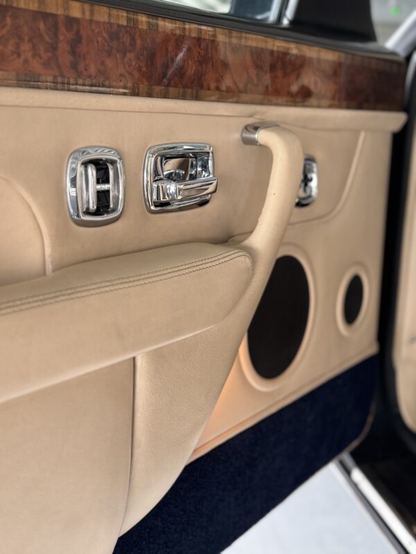 Bentley Continental R – Image 13