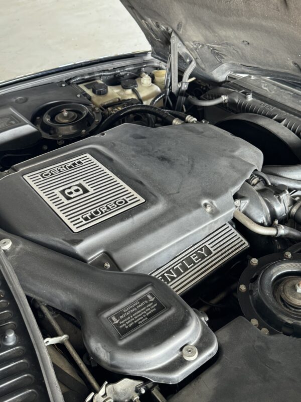 Bentley Continental R – Image 27