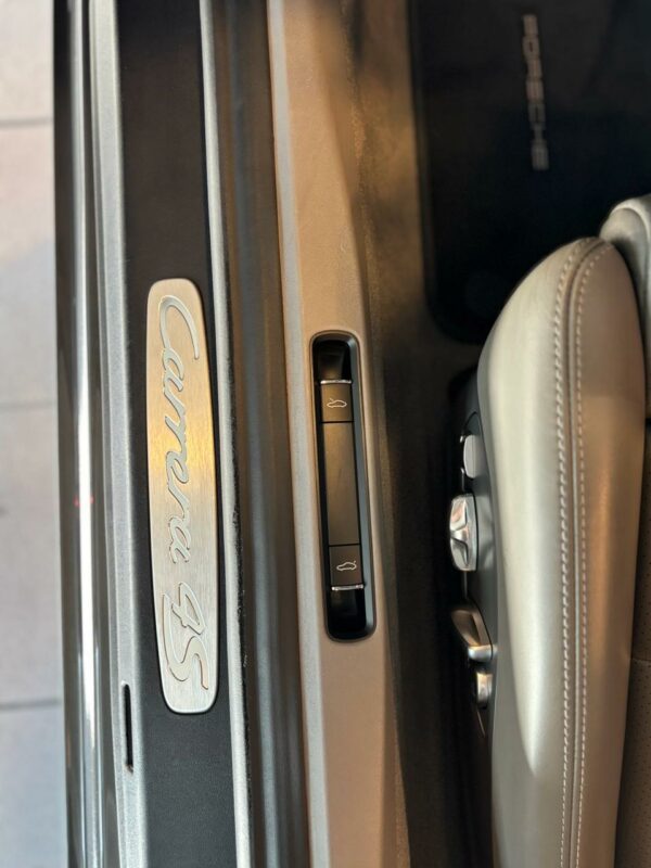 Porsche 911 4S Cabriolet (991.1) – Image 16