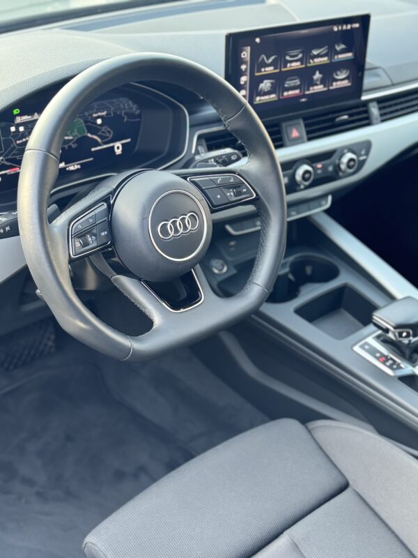 Audi A4 Avant 35 TDI S-Line – Image 8