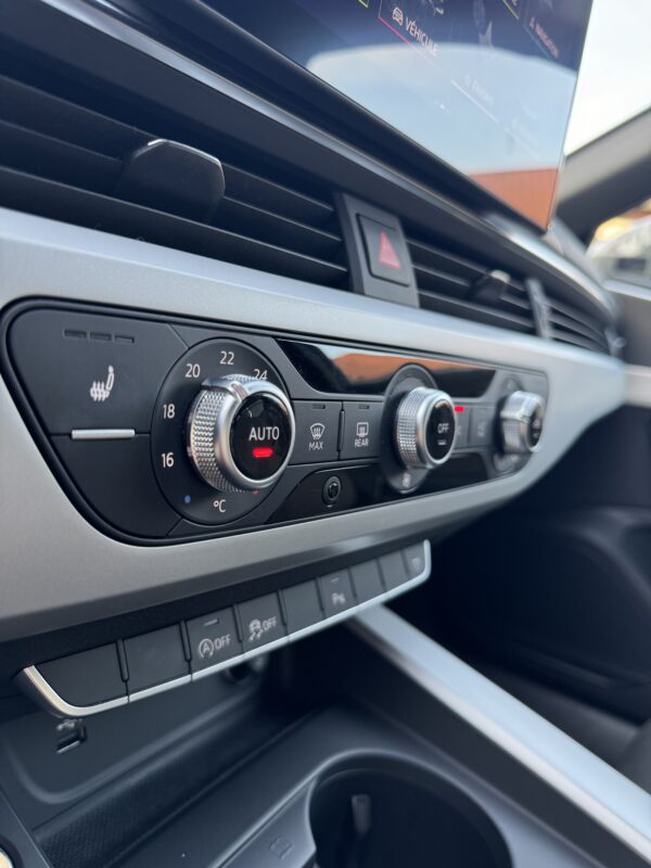 Audi A4 Avant 35 TDI S-Line – Image 9
