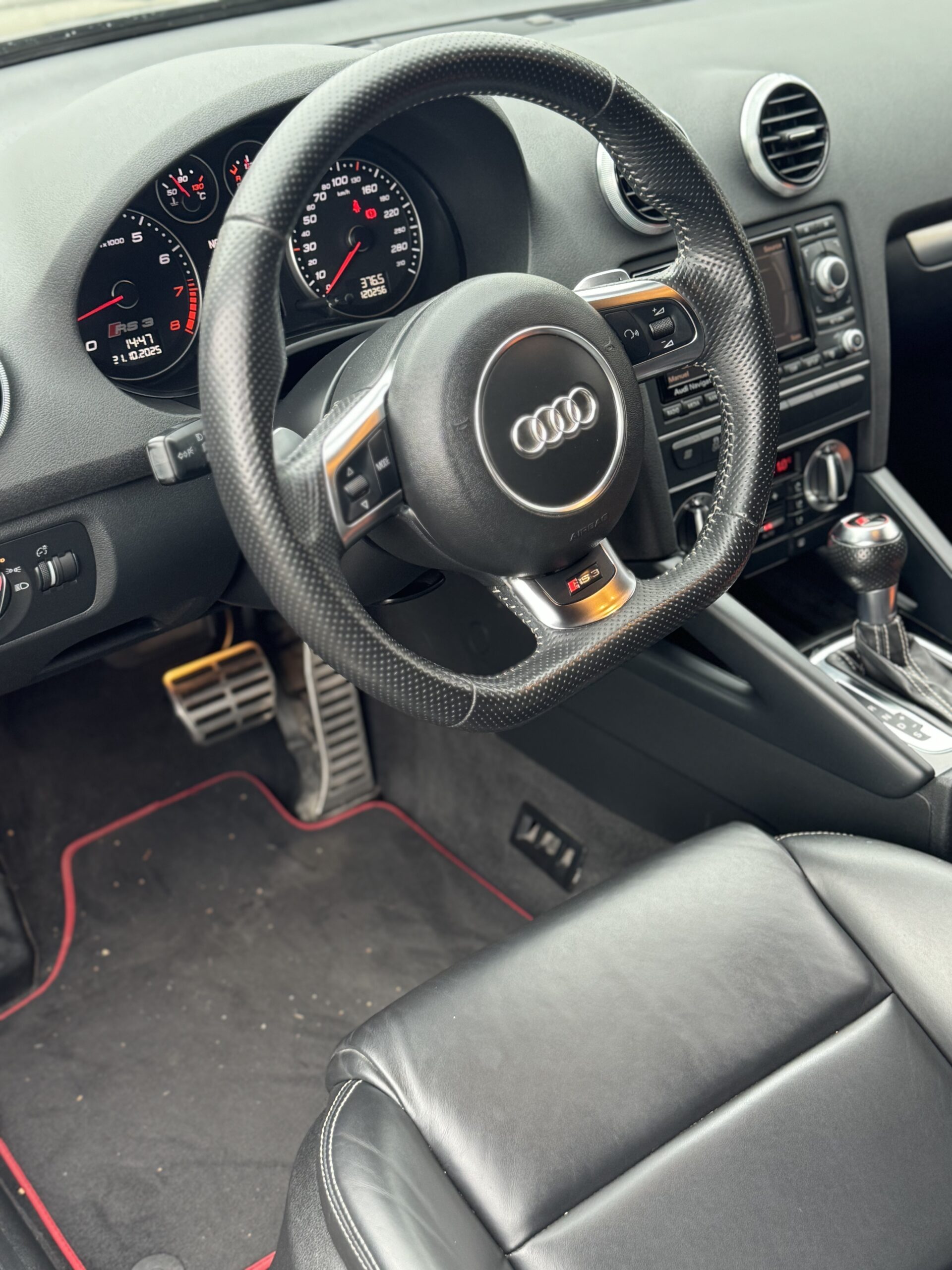 Audi RS3 – Image 12