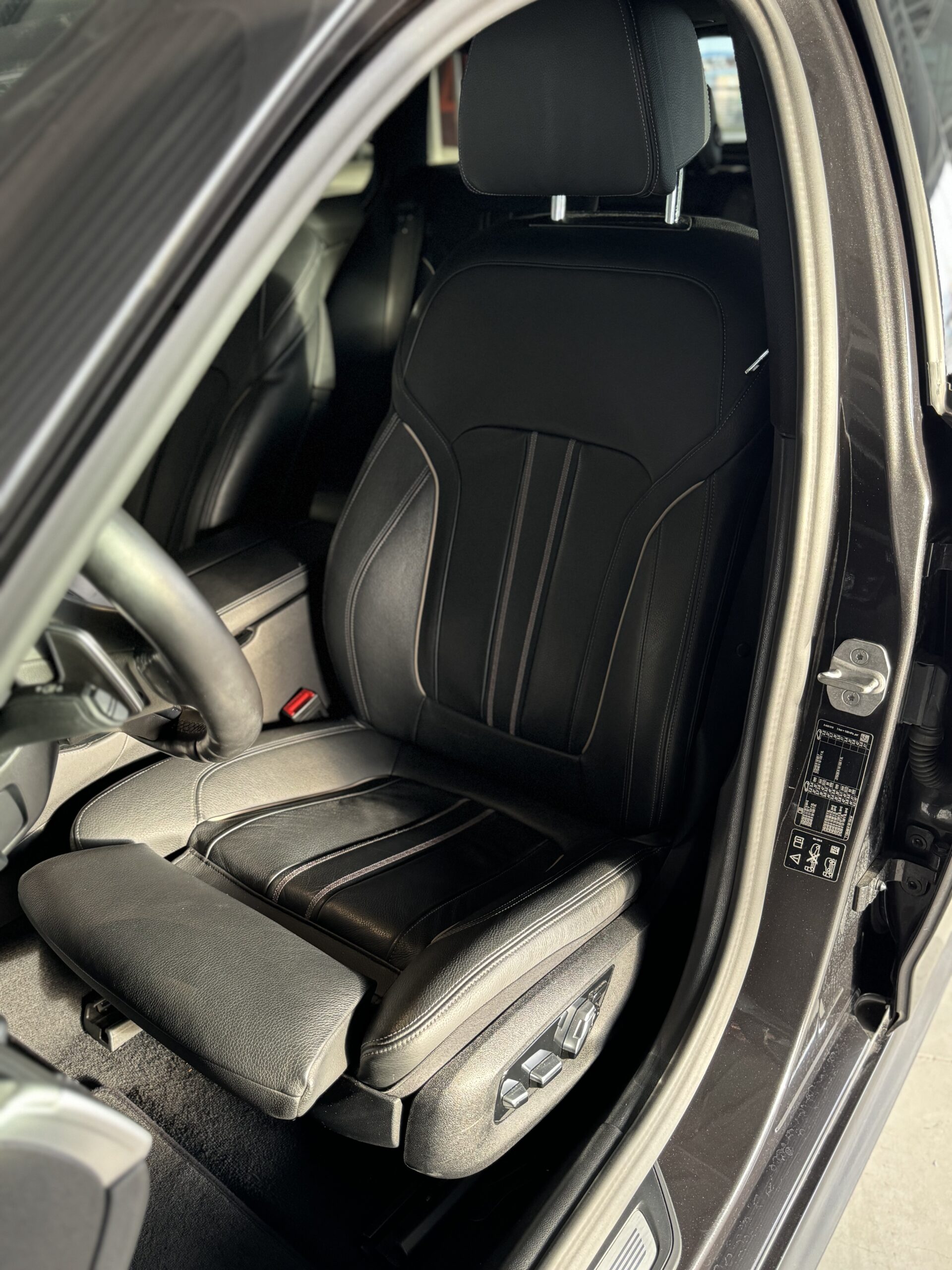 BMW SERIE 5 G31 530d xDrive M Sport BVA8 – Image 28