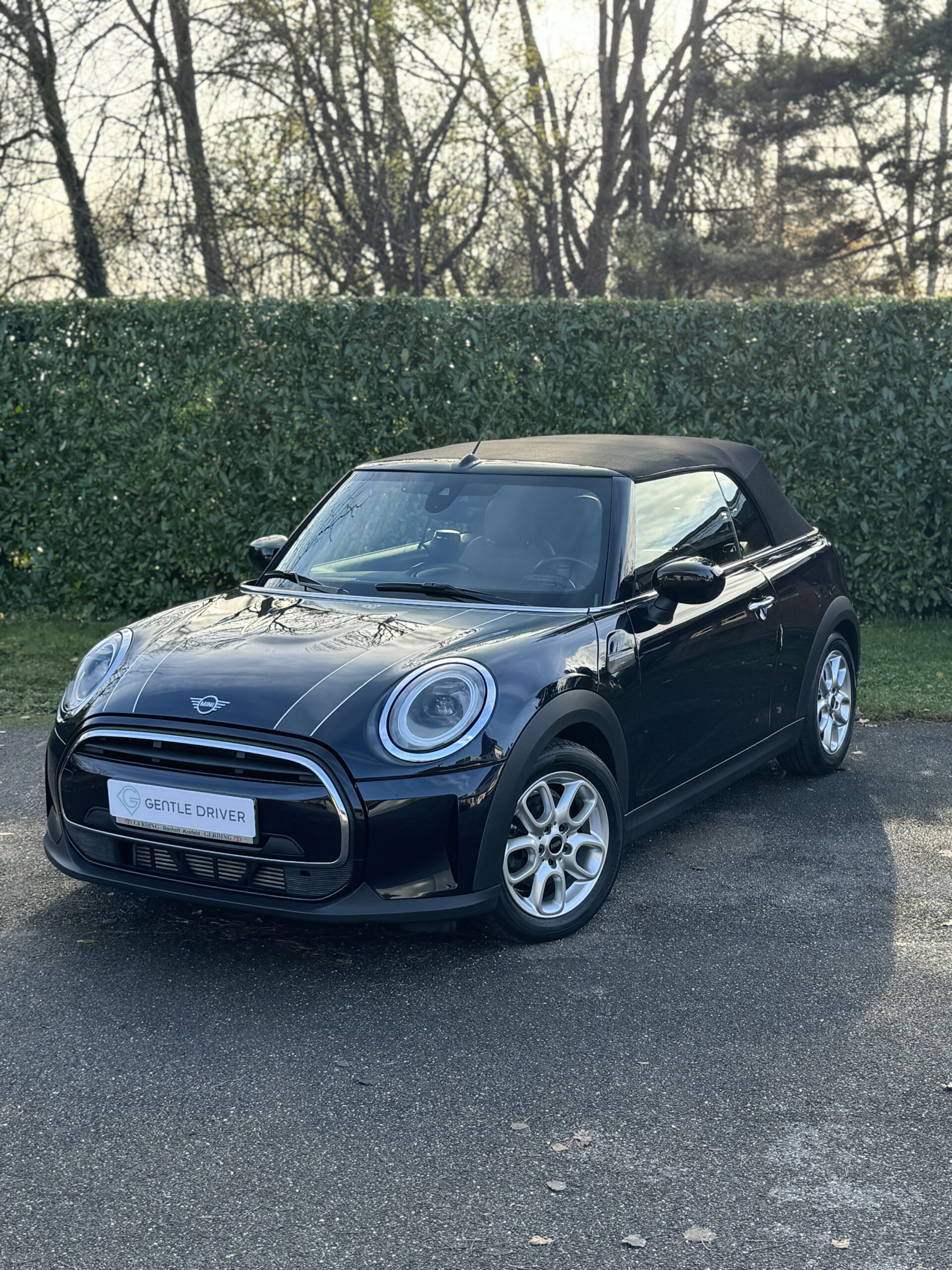 Mini Cooper Cabriolet – Image 2