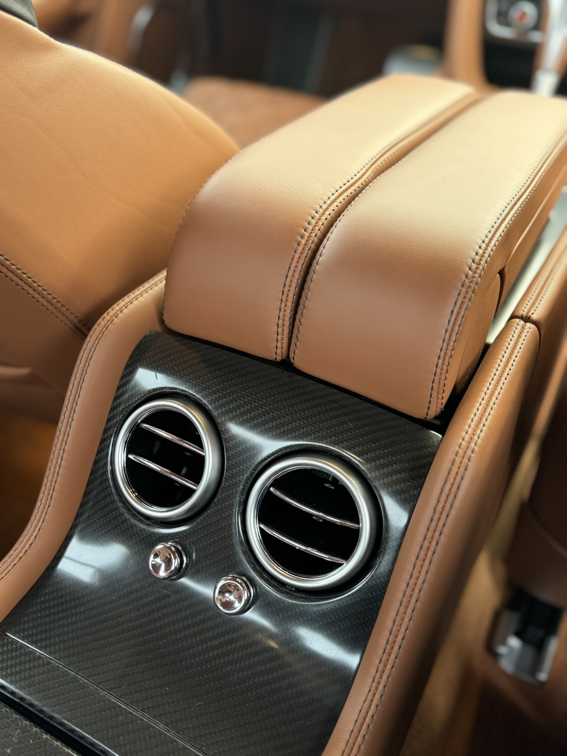 Bentley Continental GT Speed Black Édition – Image 25